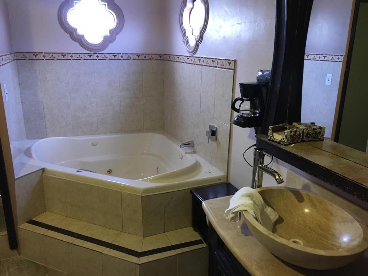 Agua Prieta Maria Bonita Suites المظهر الخارجي الصورة